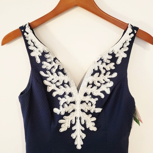 Lilly Pulitzer Gabby Shift Dress in True Navy NWT - Picture 2 of 8